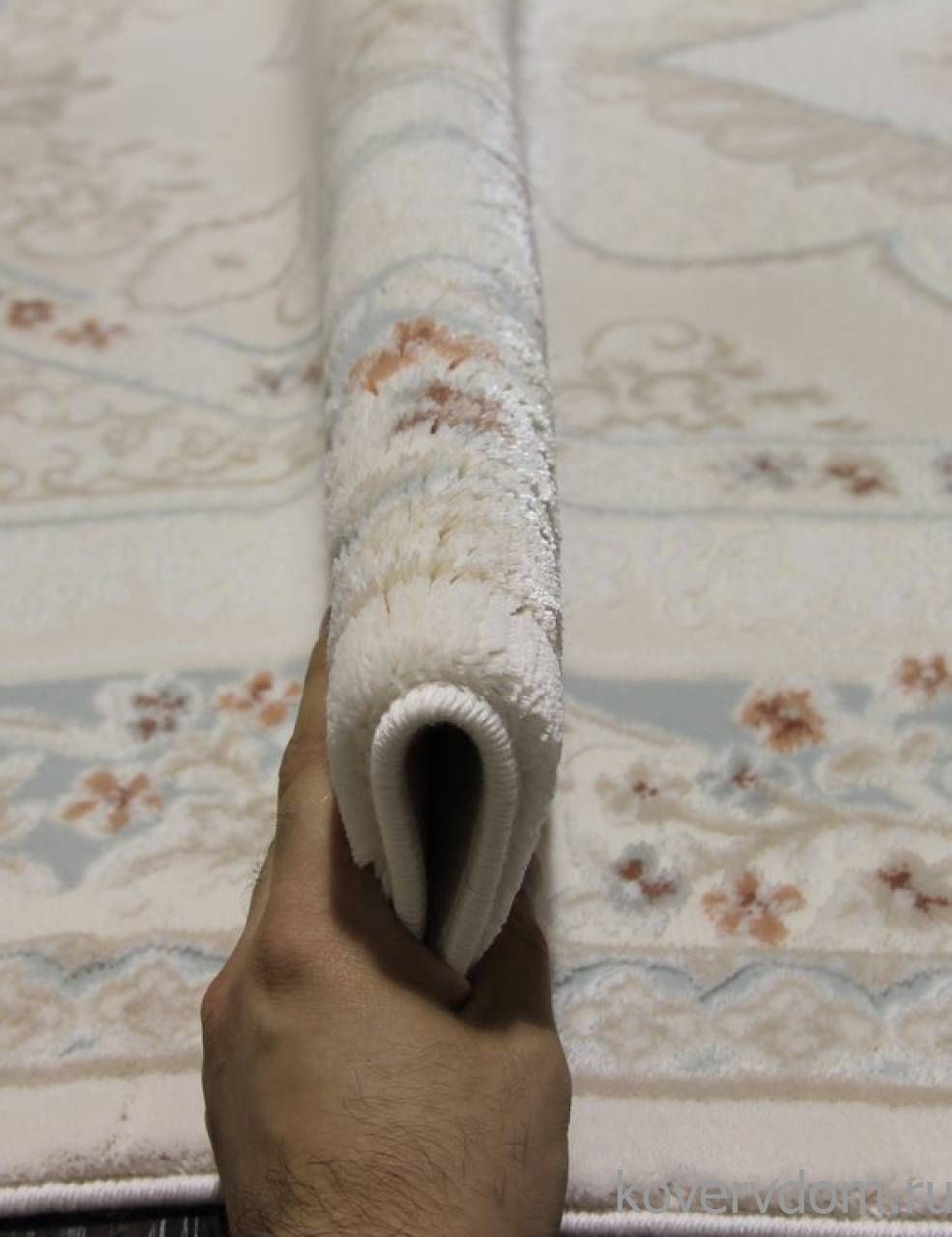 Ковер HUNKAR 07928T BLUE / BLUE Ковер HUNKAR 07928T BLUE / BLUE